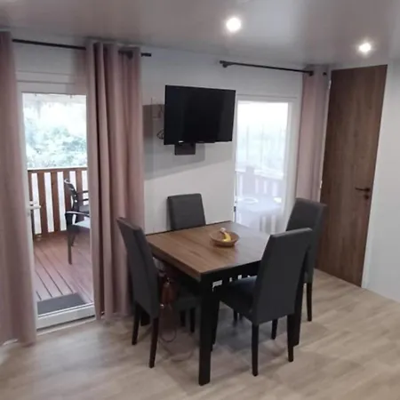 Kemp Mh330 2 Et 1 Salle De Bain Dans 4 Etoiles Saint-Julien-en-Born