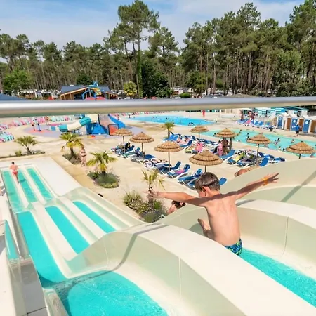 Mh330 2 Et 1 Salle De Bain Dans 4 Etoiles *